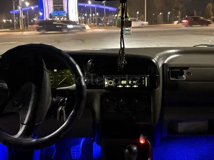 Volkswagen Vento 1993 года за 1 550 000 тг. в Тараз – фото 9