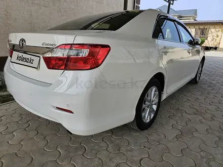 Toyota Camry 2014 года за 9 300 000 тг. в Актау – фото 2