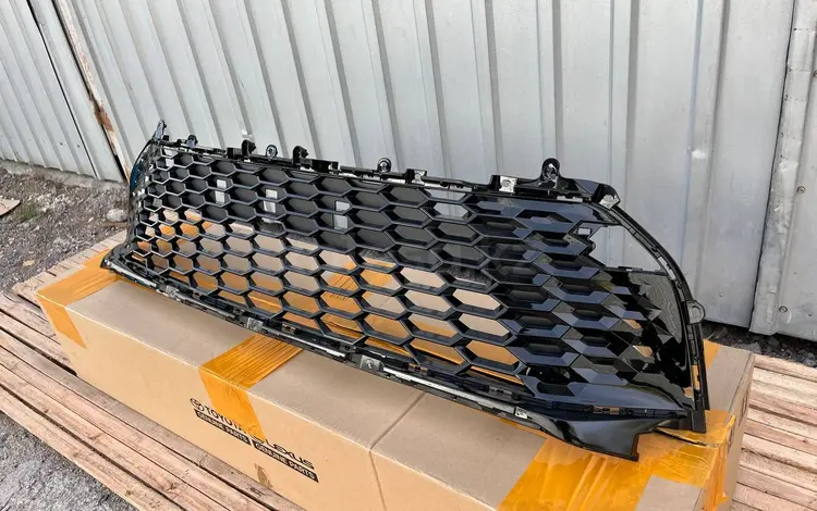 Решотка бампера за 1 000 тг. в Алматы