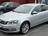 Volkswagen Passat 2011 года за 4 300 000 тг. в Алматы