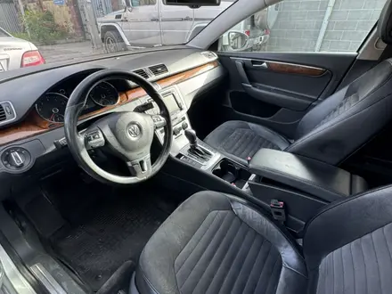 Volkswagen Passat 2011 года за 4 300 000 тг. в Алматы – фото 8