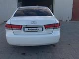 Hyundai Sonata 2006 годаfor4 000 000 тг. в Жанаозен – фото 4