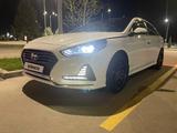 Hyundai Sonata 2019 годаүшін9 900 000 тг. в Алматы – фото 4