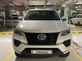 Toyota Fortuner 2022 года за 19 200 000 тг. в Астана
