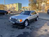 Mercedes-Benz E 230 1990 годаүшін1 500 000 тг. в Жезказган