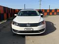 Volkswagen Passat 2013 года за 4 690 000 тг. в Уральск – фото 2