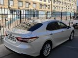 Toyota Camry 2018 года за 15 200 000 тг. в Актау – фото 2