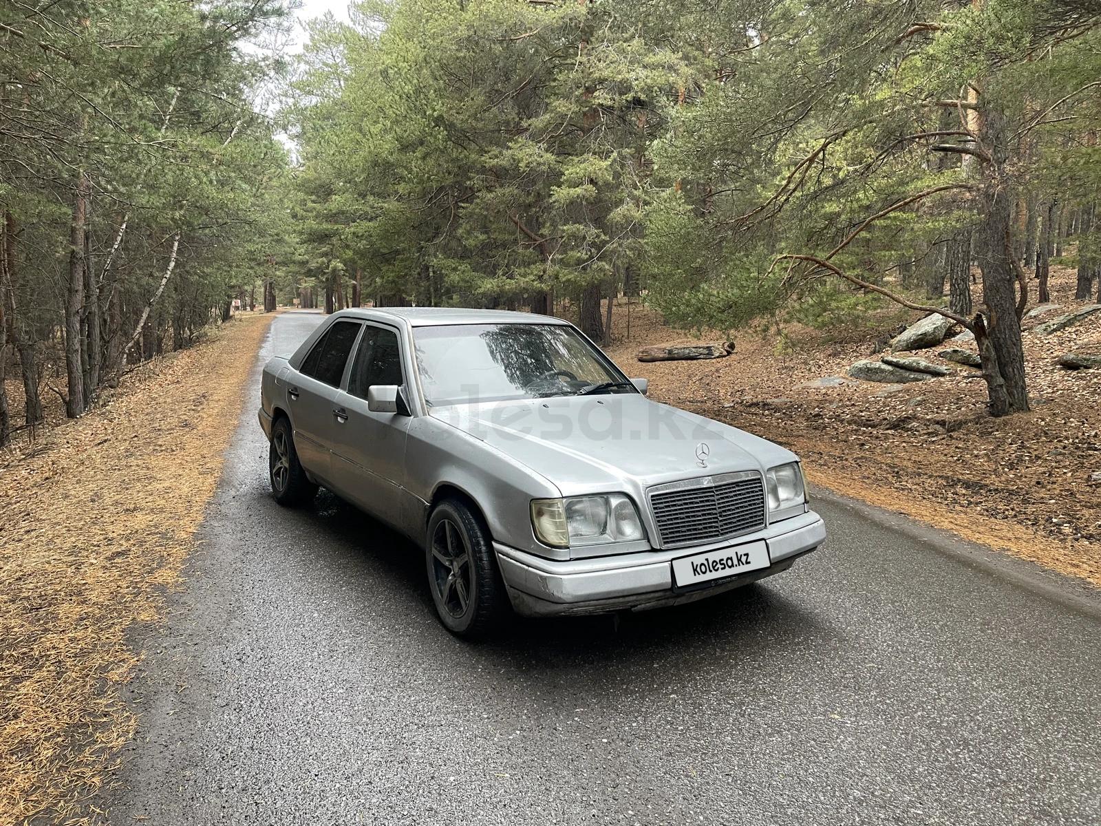 Mercedes-Benz E 200 1992 г.