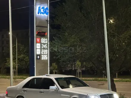 Mercedes-Benz S 320 1997 года за 4 500 000 тг. в Алматы