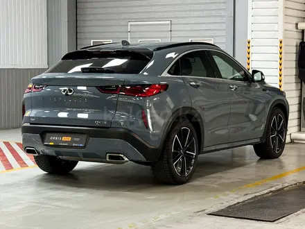 Infiniti QX55 Essential Proactive 2021 года за 18 390 000 тг. в Алматы – фото 4