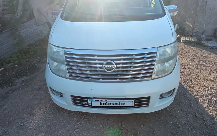 Nissan Elgrand 2005 года за 6 500 000 тг. в Астана