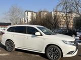 Mitsubishi Outlander 2022 года за 10 000 000 тг. в Алматы