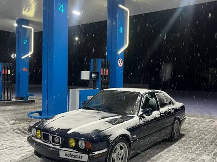 BMW 525 1995 года за 3 500 000 тг. в Туркестан – фото 2