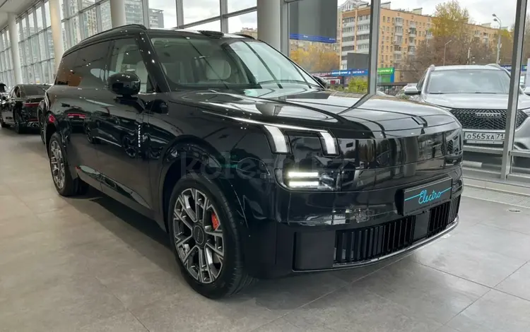 Lynk & Co 900 2026 года за 28 200 000 тг. в Астана