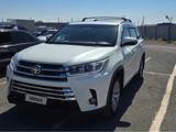 Toyota Highlander 2014 года за 10 500 000 тг. в Атырау