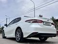 Toyota Camry 2023 года за 15 700 000 тг. в Алматы – фото 10
