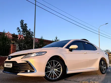 Toyota Camry 2023 года за 15 700 000 тг. в Алматы – фото 15
