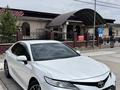 Toyota Camry 2023 года за 15 700 000 тг. в Алматы – фото 4
