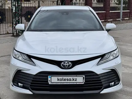 Toyota Camry 2023 года за 15 700 000 тг. в Алматы – фото 8