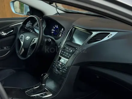 Hyundai Grandeur 2014 года за 8 700 000 тг. в Алматы – фото 12