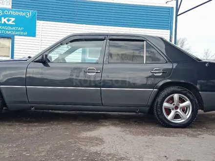 Mercedes-Benz E 230 1990 года за 1 650 000 тг. в Сатпаев – фото 6