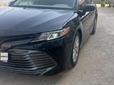 Toyota Camry 2019 года за 10 500 000 тг. в Актау – фото 3
