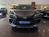 Lexus RX 350h F Sport Design 2025 года за 45 014 400 тг. в Актобе – фото 2