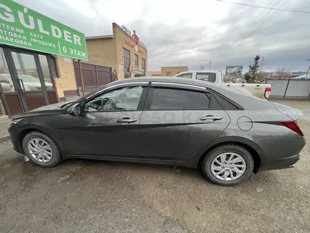 Hyundai Elantra 2023 года за 9 500 000 тг. в Актобе – фото 18