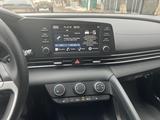 Hyundai Elantra 2023 годаfor10 500 000 тг. в Актобе – фото 5