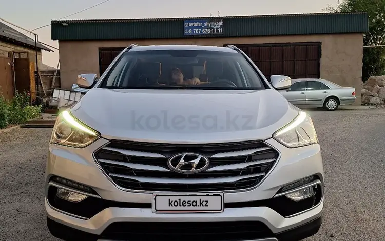 Hyundai Santa Fe 2017 года за 9 900 000 тг. в Шымкент