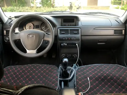 ВАЗ (Lada) Priora 2170 2014 года за 2 200 000 тг. в Тараз – фото 2