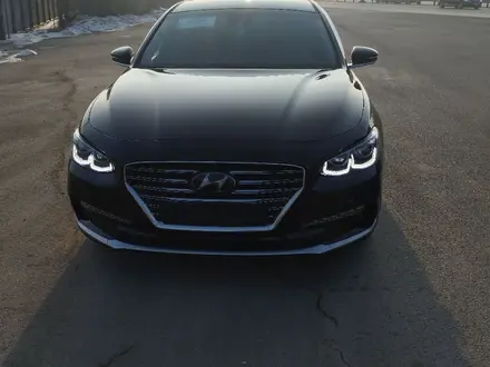 Hyundai Grandeur 2017 года за 11 700 000 тг. в Алматы