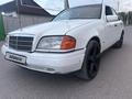 Mercedes-Benz C 200 1995 года за 1 850 000 тг. в Алматы