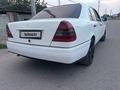 Mercedes-Benz C 200 1995 года за 1 850 000 тг. в Алматы – фото 4