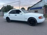 Mercedes-Benz C 200 1995 годаүшін1 850 000 тг. в Алматы – фото 5