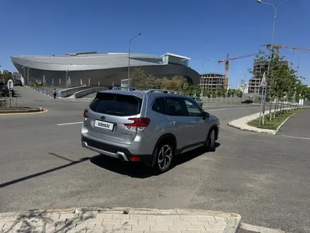 Subaru Forester 2023 года за 16 100 000 тг. в Астана – фото 2