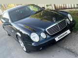 Mercedes-Benz CLK 200 1998 годаүшін2 800 000 тг. в Алматы