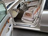 Mercedes-Benz E 240 2002 года за 3 900 000 тг. в Алматы – фото 4