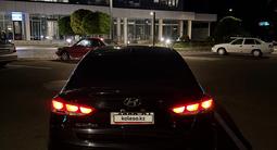 Hyundai Elantra 2017 года за 4 200 000 тг. в Актау – фото 5