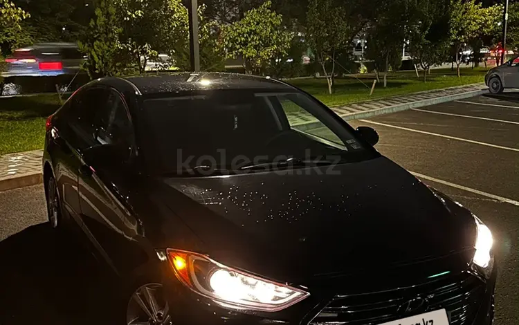 Hyundai Elantra 2017 годаүшін4 200 000 тг. в Актау