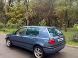Volkswagen Golf 1993 годаүшін1 800 000 тг. в Алматы – фото 4