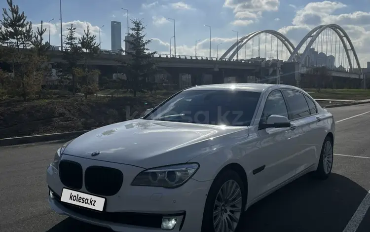 BMW 740 2015 года за 16 000 000 тг. в Астана