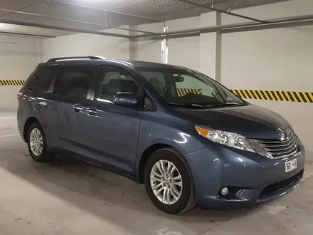 Toyota Sienna 2014 года за 13 500 000 тг. в Алматы – фото 2