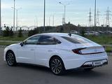 Hyundai Sonata 2023 годаfor14 700 000 тг. в Семей – фото 5