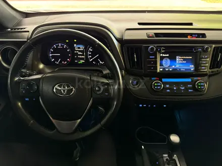 Toyota RAV4 2019 года за 12 300 000 тг. в Актобе – фото 9