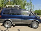 Mitsubishi Delica 1994 годаүшін4 500 000 тг. в Алматы – фото 2
