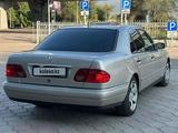 Mercedes-Benz E 280 1999 года за 3 200 000 тг. в Алматы – фото 4