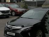 Toyota Camry 2014 года за 12 700 000 тг. в Алматы – фото 2