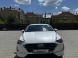 Hyundai Sonata 2022 года за 10 400 000 тг. в Актобе
