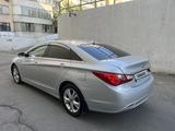 Hyundai Sonata 2011 года за 4 950 000 тг. в Алматы – фото 4